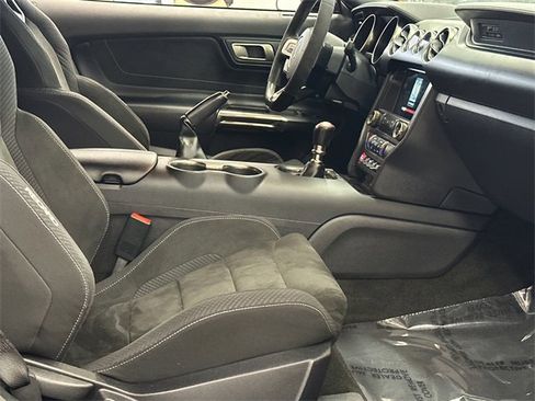 Used 2017 Ford Mustang Shelby GT350 w/ Electronics Package image 11