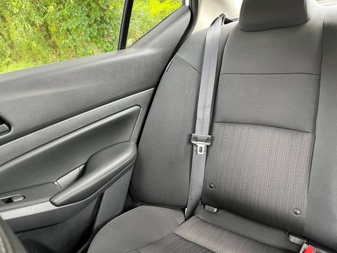 Used 2025 Nissan Altima 2.5 SV FWD image 39