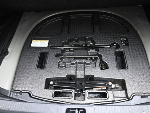 Certified 2023 Toyota Camry LE image 22