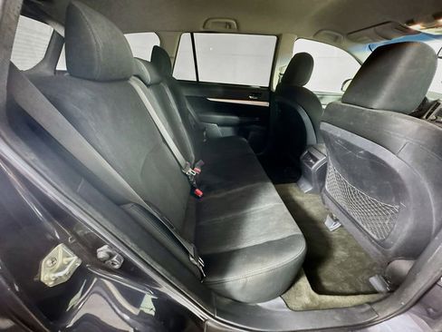 Used 2013 Subaru Outback 2.5i Premium AWD/4WD image 31