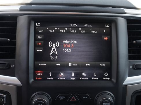 Used 2019 RAM 1500 Big Horn AWD/4WD image 23