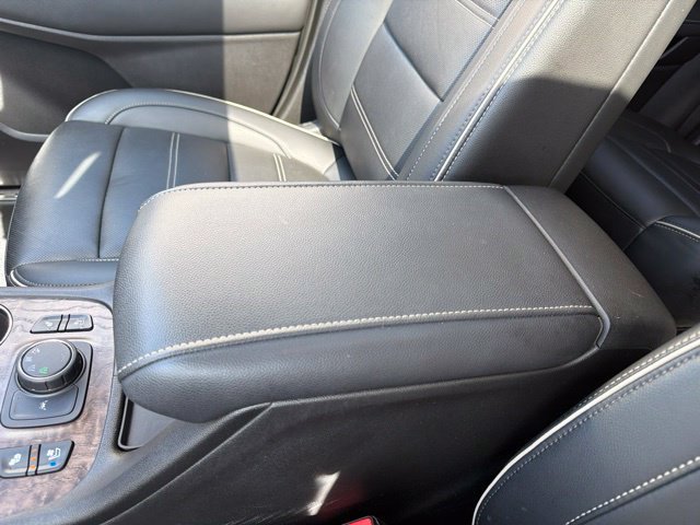 Used 2022 GMC Acadia Denali w/ Denali Technology Package AWD/4WD image 37