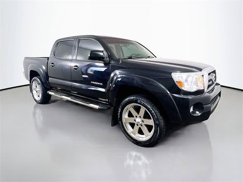 Used 2009 Toyota Tacoma PreRunner image 22