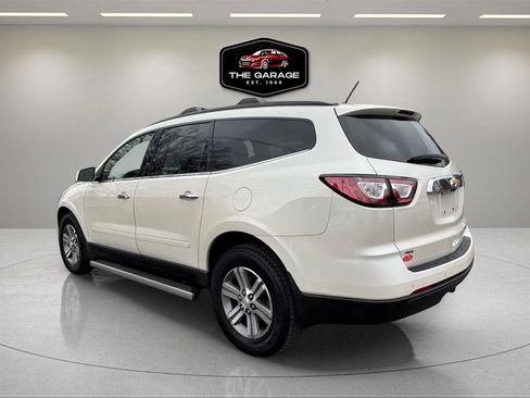 Used 2015 Chevrolet Traverse LT w/ LPO, 'HIT The Road' Package image 3