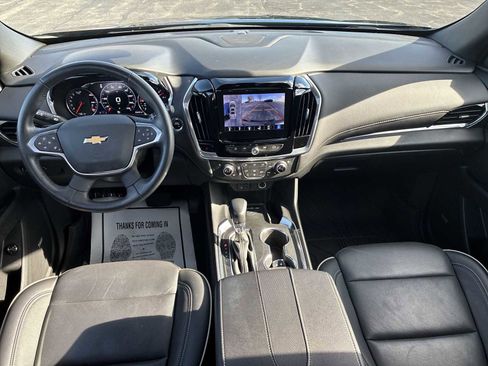 Used 2022 Chevrolet Traverse Premier image 20
