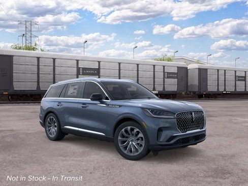 New 2026 Lincoln Aviator AWD image 7