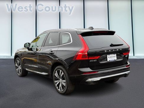 Certified 2023 Volvo XC60 B5 Plus w/ Climate Package image 7
