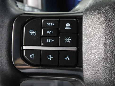 Used 2025 Ford F150 Platinum image 27