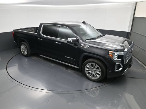 Used 2020 GMC Sierra 1500 Denali w/ Denali Ultimate Package AWD/4WD image 25