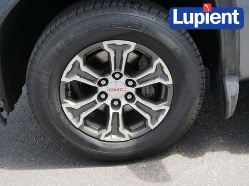 Used 2020 GMC Sierra 1500 SLT w/ SLT Convenience Package AWD/4WD image 14