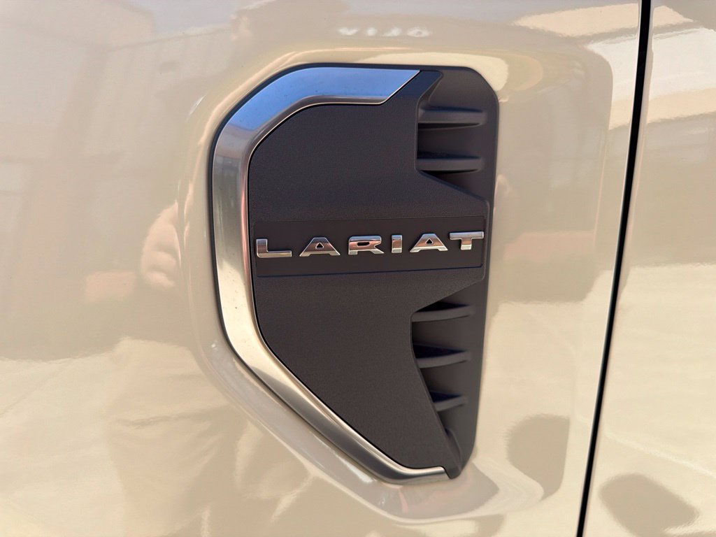 New 2026 Ford Ranger Lariat w/ Black Appearance Package AWD/4WD image 14