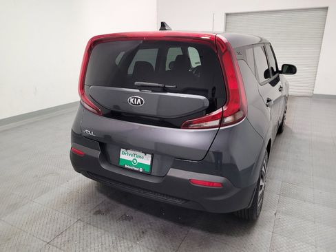 Used 2020 Kia Soul LX FWD image 7