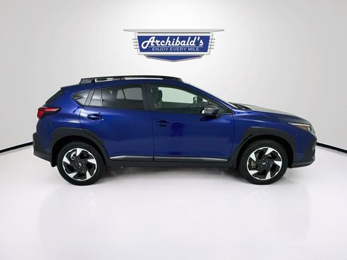 Used 2024 Subaru Crosstrek 2.5i Limited w/ Crosstrek Mirror Package AWD/4WD image 9