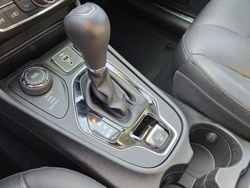 Certified 2020 Jeep Cherokee Limited image 22