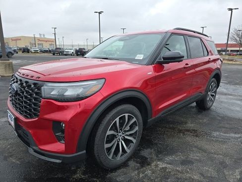 New 2026 Ford Explorer ST-Line image 1