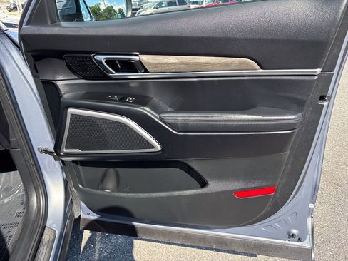 Used 2022 Kia Telluride EX w/ EX Premium Package FWD image 42