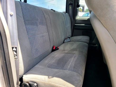 Used 2003 Ford F250 XLT image 19