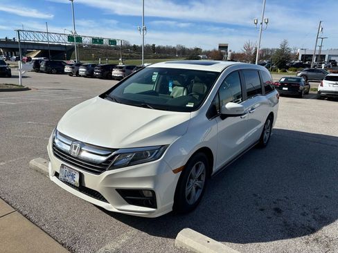 Used 2018 Honda Odyssey EX-L image 1