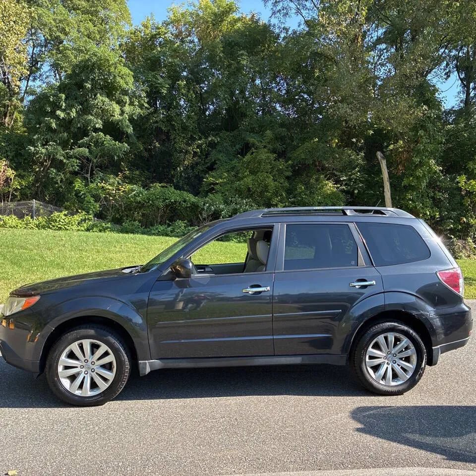 Used 2013 Subaru Forester 2.5X Premium AWD/4WD image 14