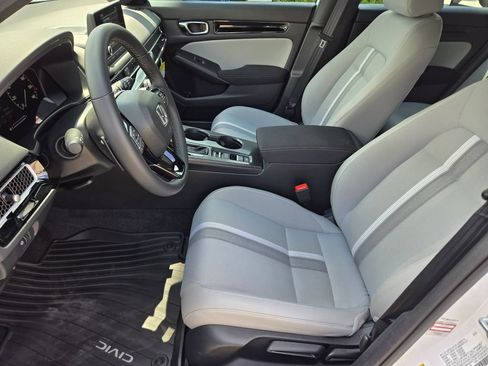 Certified 2026 Honda Civic Sport image 17