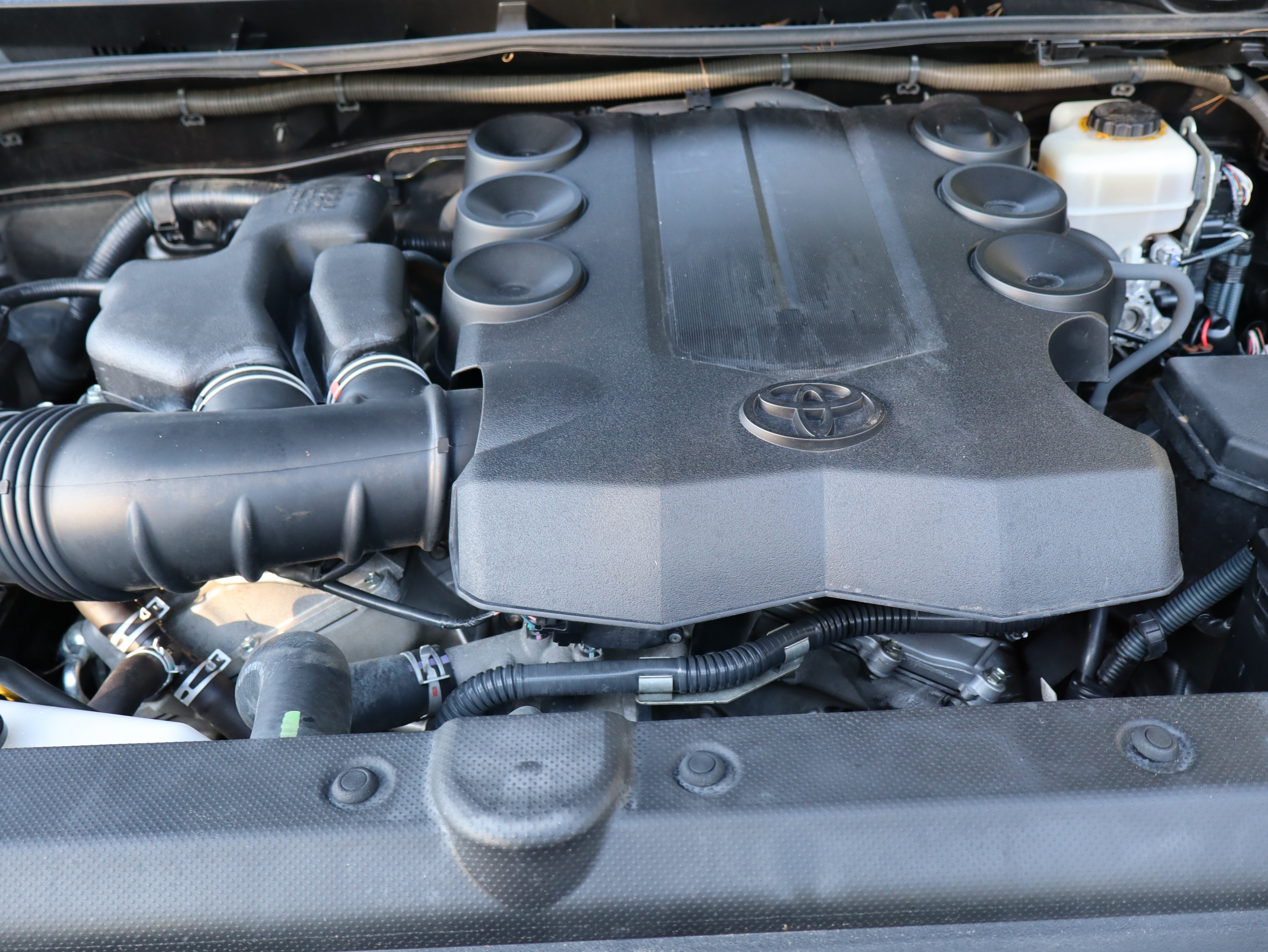 Used 2016 Toyota 4Runner Trail Premium AWD/4WD image 30