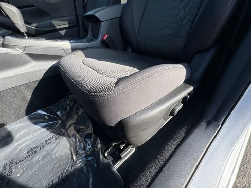 Certified 2024 Subaru Crosstrek 2.0i Premium AWD/4WD image 13
