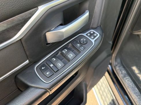 Used 2024 RAM 3500 Big Horn image 13