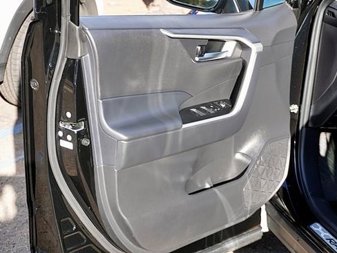 Used 2024 Toyota RAV4 XLE image 24