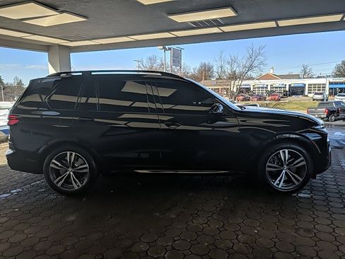 Used 2024 BMW X7 M60i w/ Executive Package image 5