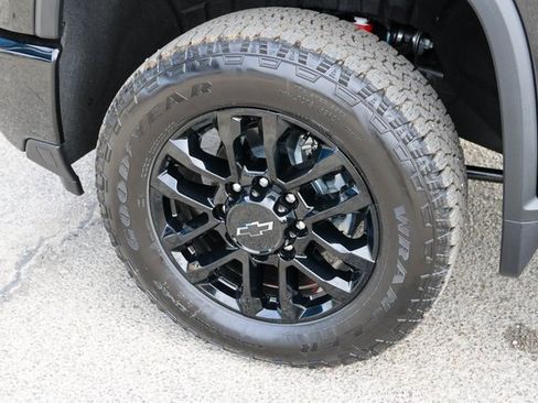 New 2026 Chevrolet Silverado 2500 High Country w/ Midnight Edition image 5