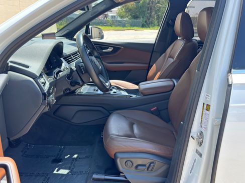 Used 2017 Audi Q7 3.0T Premium Plus AWD/4WD image 16