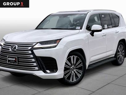 New 2025 Lexus LX 600 4WD w/ Luxury Package