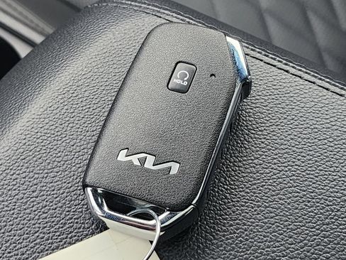 Certified 2025 Kia Sportage X-Pro image 26