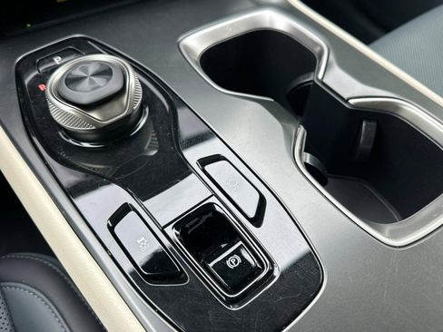 Certified 2025 Lexus RZ 300e w/ Accessory Package (2T) image 25