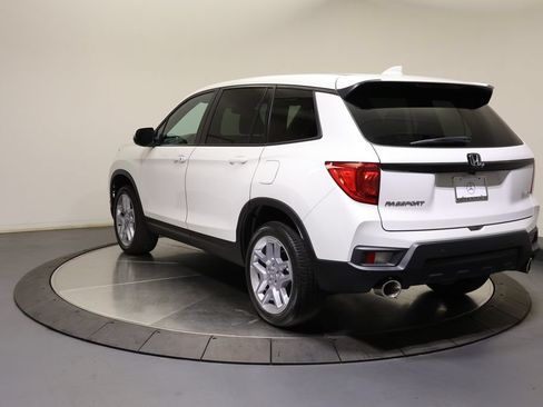 Used 2025 Honda Passport EX-L image 5