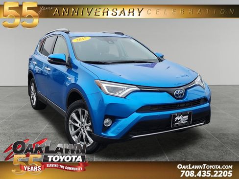 Used 2017 Toyota RAV4 Limited image 1
