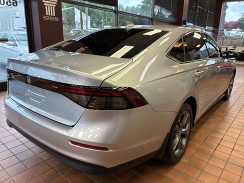 Used 2024 Honda Accord EX image 10