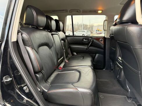 Used 2018 Nissan Armada SL w/ Premium Package image 18