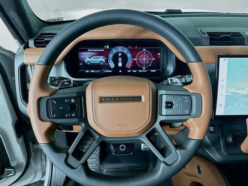 New 2026 Land Rover Defender 110 OCTA image 12