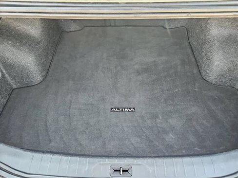 Used 2023 Nissan Altima 2.5 S FWD image 6