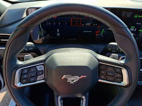 Used 2025 Ford Mustang GT Premium w/ GT Performance Package RWD image 18