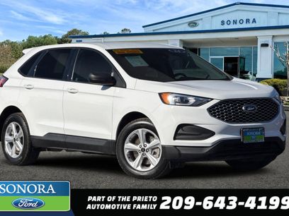 Used 2024 Ford Edge SE w/ Cargo Accessory Package
