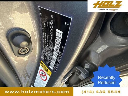 Used 2017 Toyota Highlander XLE AWD/4WD image 33