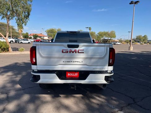 Used 2023 GMC Sierra 3500 Denali image 7