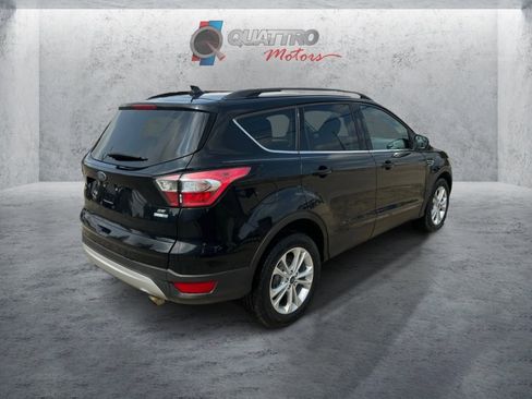 Used 2018 Ford Escape SE w/ SE Sync 3 Package AWD/4WD image 6