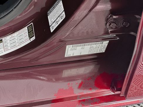 Used 2016 Nissan Maxima Platinum FWD image 32