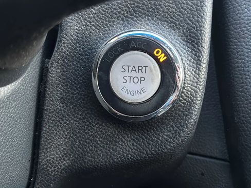 Used 2012 INFINITI G37 Journey w/ Premium Pkg image 13