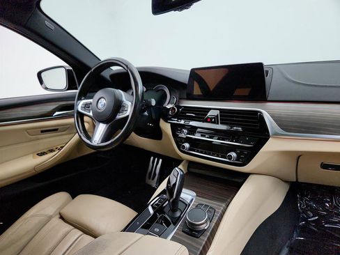 Used 2018 BMW 530i RWD image 27