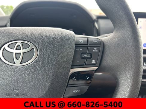 Used 2026 Toyota Camry LE FWD image 14