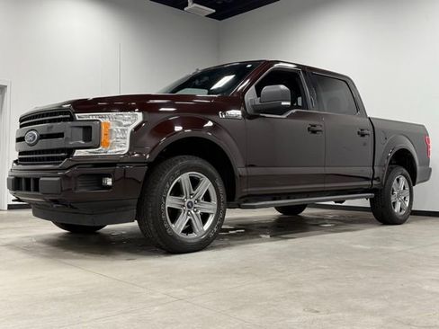 Certified 2019 Ford F150 XLT w/ Equipment Group 302A Luxury image 5